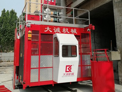 在市場上施工升降機、施工電梯的價格浮動變化-河南大誠機械